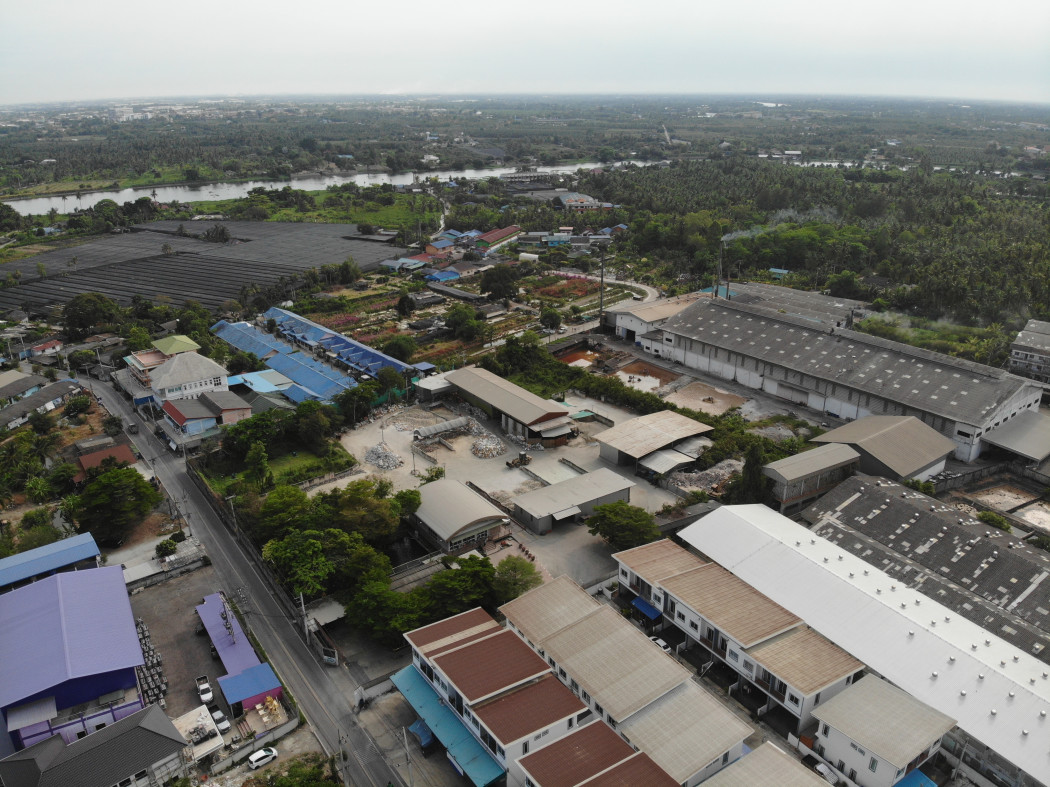 ขาย โรงงาน รีไซเคิลแก้ว ท่าไม้ กระทุ่มแบน 4000 ตรม. 7.5 ไร่ มีใบ รง 4 ก่อสร้างแบบมาตรฐาน ที่ดินถมสูง รั้วคอนกรีต พร้อมดำเนินการต่อ รูปที่ 2