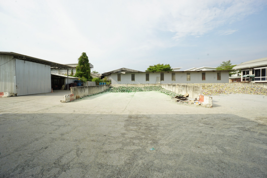 ขาย โรงงาน รีไซเคิลแก้ว ท่าไม้ กระทุ่มแบน 4000 ตรม. 7.5 ไร่ มีใบ รง 4 ก่อสร้างแบบมาตรฐาน ที่ดินถมสูง รั้วคอนกรีต พร้อมดำเนินการต่อ รูปที่ 4