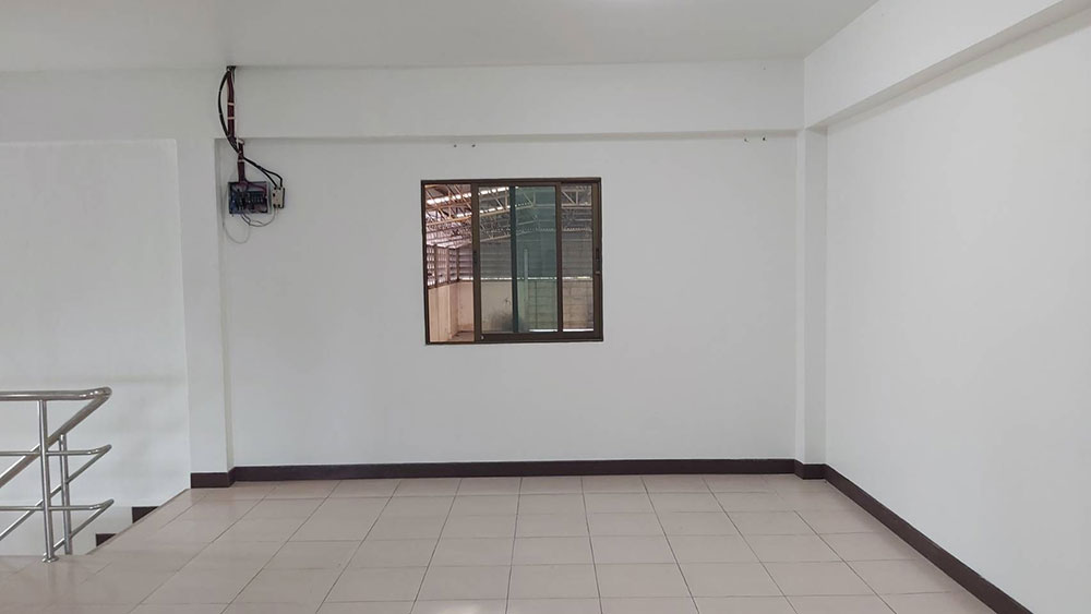 ให้เช่า โกดัง โรงงาน พร้อมออฟฟิศ  2 ชั้น พื้นที่ 1,400 ตรม  สามโคก ปทุมธานี สนใจโทร 081 259 1385 รูปที่ 6