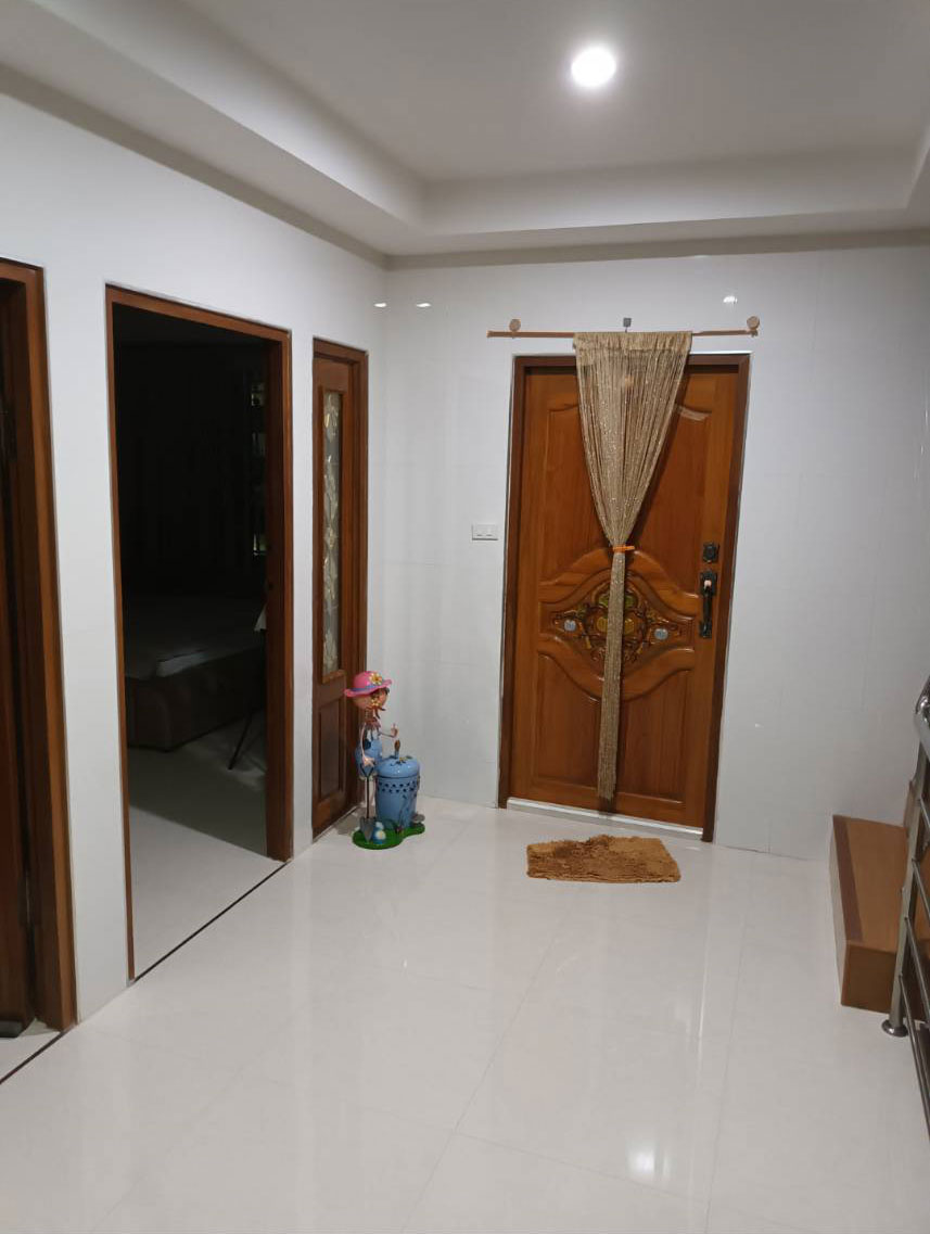 ขาย Home Office 4 ชั้นครึ่ง อยู่ซอยเจริญนคร 30/1 เข้าซอย 20 เมตร สนใจโทร 084 088 9918 รูปที่ 7