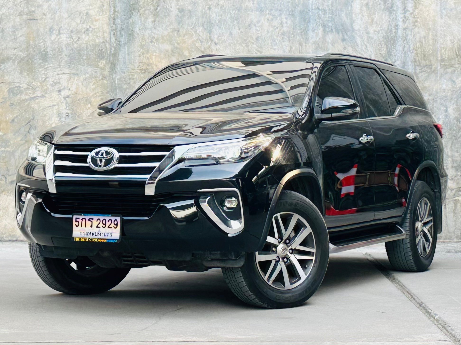 Toyota Fortuner 2.4 V ZIGMA 4 AT ปี 2019 รูปที่ 1