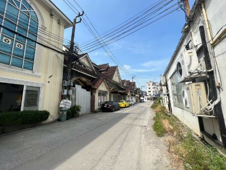 ขาย อาคารพาณิชย์ โครงสร้างแข็งแรง พัฒนาการ 1202.8 ตรม. 300 งาน 7 ตร.วา พื้นที่ใหญ่ รูปที่ 2