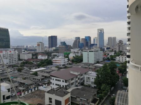 ขาย คอนโด ด่วน โชคชัย ร่วมมิตร คอนโดมิเนียม 42.5 ตรม. กั้นเป็นห้องนอน 2 ห้อง ชั้น11 วิวเมืองโล่ง ราคาพิเศษสุด รูปที่ 4