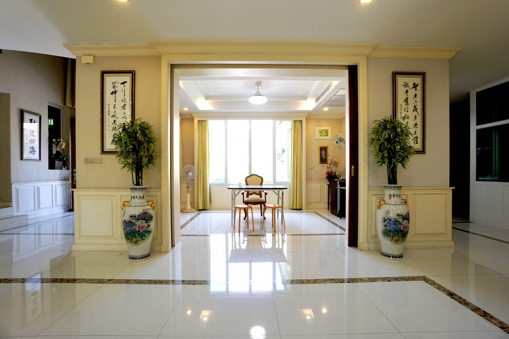 ขาย บ้านเดี่ยว ณุศาศิริ สาทร-วงแหวน 537 ตรม. 250 ตร.วา ติดถนนกัลปพฤกษ์ 5ห้องนอน ตกแต่งสวยหรู เอกสิทธิ์สำหรับคนพิเศษเช่นคุณ รูปที่ 5