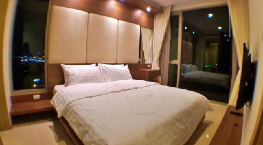 ขาย คอนโด The Riviera วงศ์อมาตย์ 50 ตรม. ห้องมุม ตกแต่งสวย เห็นวิวทะเลเต็มๆ จากทั้งห้องนอนและห้องนั่งเล่น รูปที่ 2