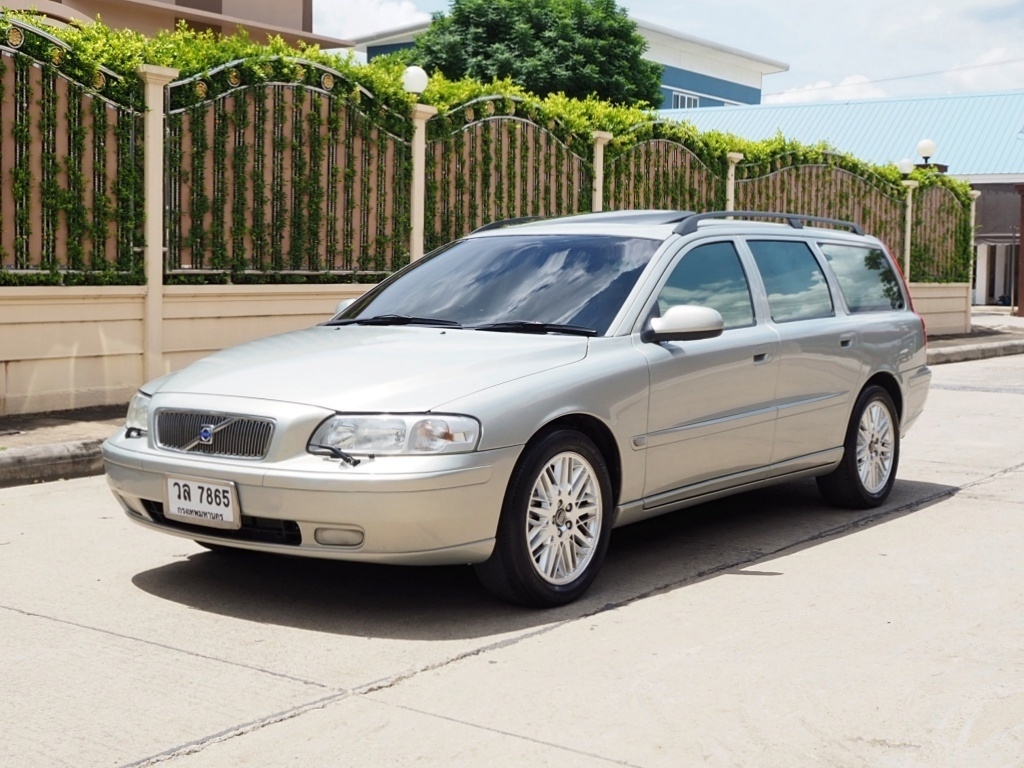 VOLVO V70 WAGON 2.3 Turbo ปี 2003 เกียร์AUTO สีโอปอล(นิยม) รูปที่ 1