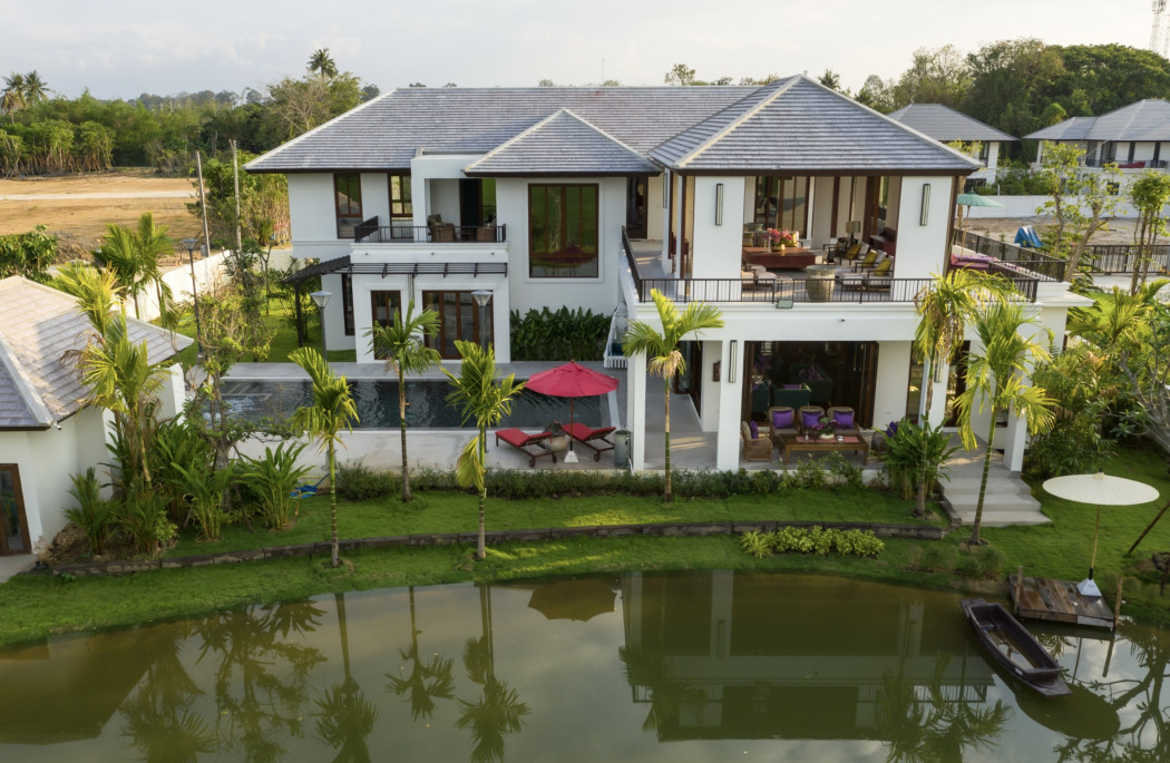 ขาย บ้านเดี่ยว Superior pool villa with full furniture  Sarapee Chaingmai  1000 ตรม. 1 ไร่ 1 งาน 43.8 ตร.วา The ozone village รูปที่ 2
