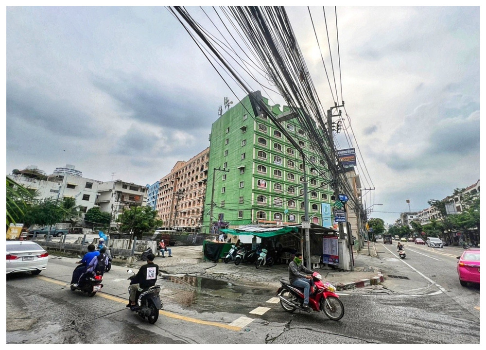 ขายด่วน!! ที่ดินเปล่า 101 ตร.ว. ซ.อุดมสุข 56 แยก 2 หลังเซ็นทรัล บางนา รูปที่ 1