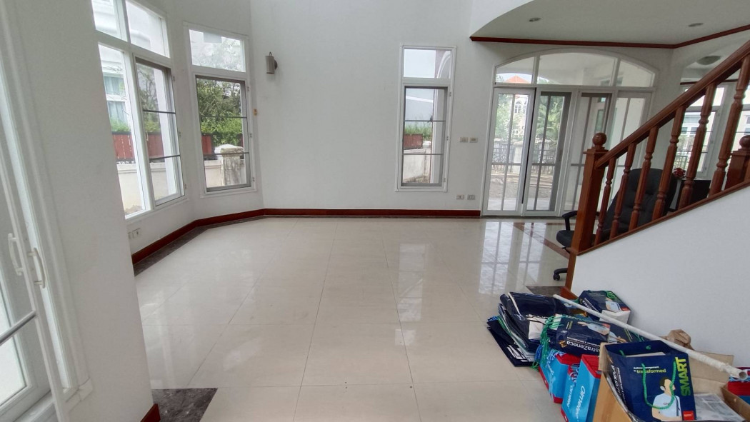 ขาย บ้านเดี่ยว ภัสสร 5 220 ตรม. 1 งาน 21 ตร.วา เดินทาสะดวกสบาย ด้วยระบบขนส่งสาธารณะBTS-วุฒากาศ รูปที่ 2