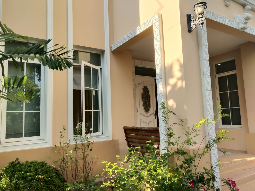 ขาย บ้านเดี่ยว นาราสิริ สาทร-วงแหวน 320 ตรม. 1 งาน 29.2 ตร.วา รูปที่ 2