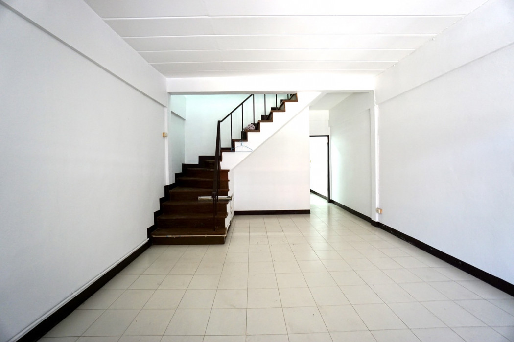ขาย ทาวน์โฮม บ้านมหามงคล 2 100 ตรม. 18 ตร.วา บ้านเปล่าปรับปรุงใหม่ ใกล้มหิดล ศาลายา รูปที่ 10