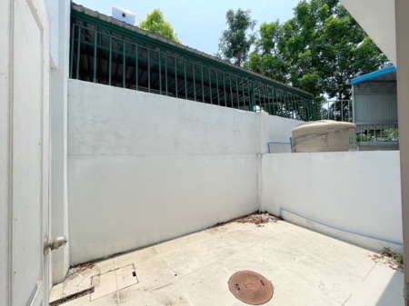 ขาย อาคารพาณิชย์ ตึกใหม่ ยังไม่เคยใช้งาน พุทธมณฑลสาย8 150 ตรม. 18 ตร.วา มีชั้นลอยสูงและห้องใต้หลังคา รูปที่ 3