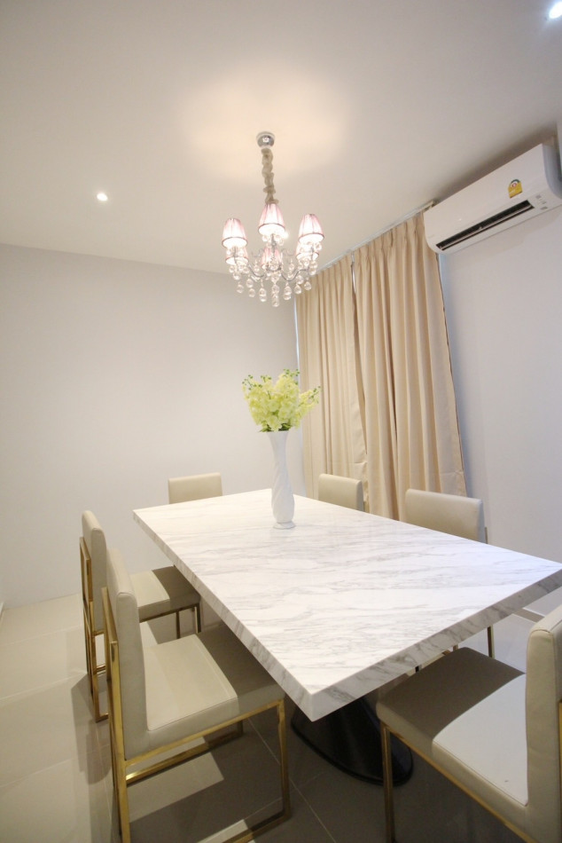 ให้เช่า Apartment ทั้งหลัง ที่รามคำแหง 16 พร้อมสระว่ายน้ำ ห้องพัก 10 กว่าห้อง รูปที่ 6