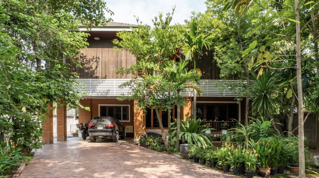 ขาย บ้านเดี่ยว  Tropical Contemporary Style บ้านวังตาล 348 ตรม. 213 ตร.วา ร่มรื่น เงียบสงบ รูปที่ 1