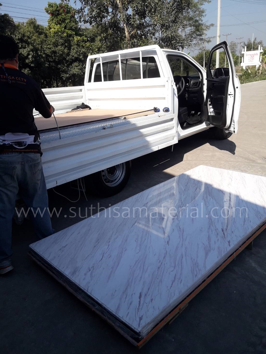 จำหน่าย-ขายส่ง แผ่นพีวีซีลายหิน PVC Marble Sheet วัสดุตกแต่งผนังภายใน ติดตั้งได้ทั้งพื้นแห้งหรือความชื้นสูง เช่น ห้องน้ำ ห้องครัว กันน้ำ กันความชื้น ติดตั้งง่าย สะดวก รูปที่ 1