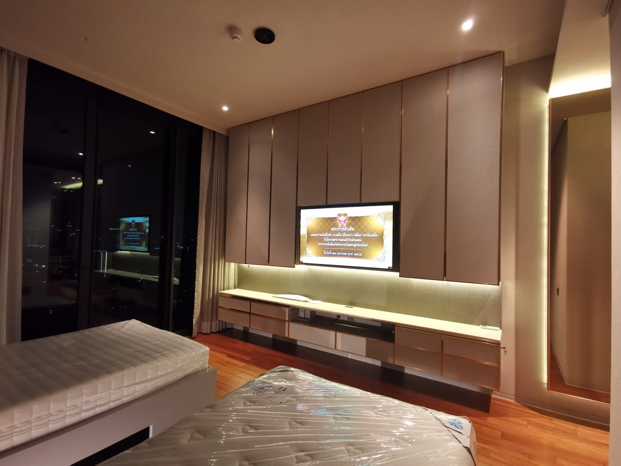 ตกแต่งภายใน รีโนเวท บ้านคอนโด บิ้วอิน เฟอร์นิเจอร์ลอยตัว งานไม้ รูปที่ 7
