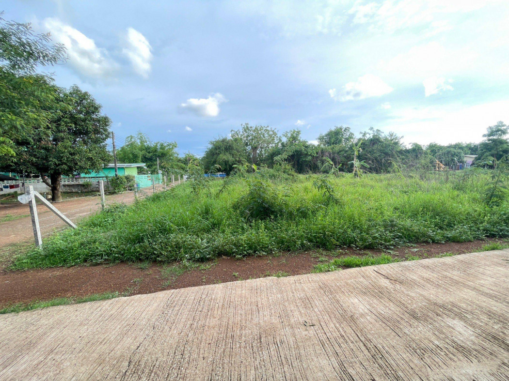 ขายที่ดินถมแล้วติดถ.คอนกรีต 2 ด้าน สวยๆราคาถูกๆ 256 ตรว.หลังโรงเรียนกบินทร์บุรี ใกล้ถ.เส้นสุวรรณศร 33 500 เมตร จ.ปราจีนบุรี รูปที่ 4