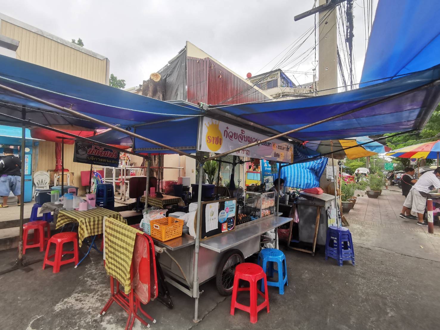 รถเข็นขนาดใหญ่ รูปที่ 2
