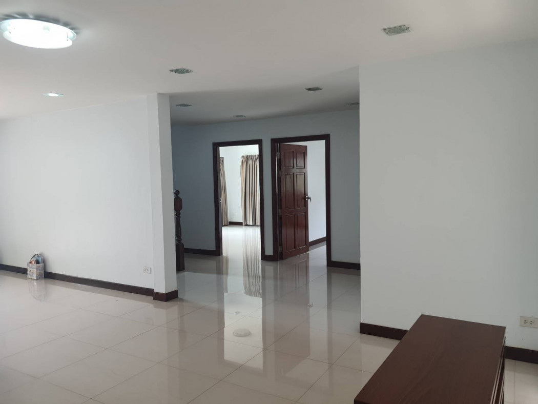 ขาย บ้านเดี่ยว เดอะ รอยัล กรีน พาร์ค 340 ตรม. 1 งาน สะดวกสบายกับการคมนาคมแห่งอนาคต รูปที่ 5