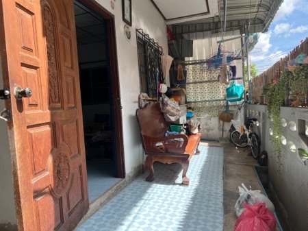 ขาย บ้านแฝด ขายด่วน บ้านตะวันทอง บางบอน ทำเลดี ราคาดีตะวันทอง บางบอน3 96 ตรม. 24 ตร.วา รูปที่ 2