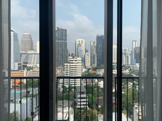 Noble Around Sukhumvit 33 clean convenient 15th floor BTS Phrom Phong รูปที่ 1