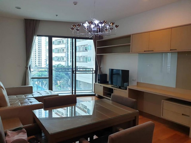 Bright Sukhumvit 24 peaceful safe private 8th floor BTS Phrom Phong รูปที่ 1