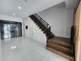 ให้เช่าอาคารพาณิชย์ โครงการ Work Place Phetkasem 81-2 ขนาด 3 ชั้น ติดถนน 4 เลน เพชรเกษม 81 เหมาะทำโฮมออฟฟิต ใกล้แหล่งชุมชน 