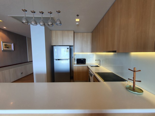 Condo for rent, Hyde Sukhumvit, 3 bedrooms, close to 2 BTS stations (Nana / Asoke) รูปที่ 1