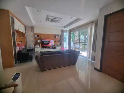 JJ317 ขาย บ้านเดี่ยวหรู  Villa Arcadia ศรีนครินทร์  ใกล้เมกะบางนา รูปที่ 1