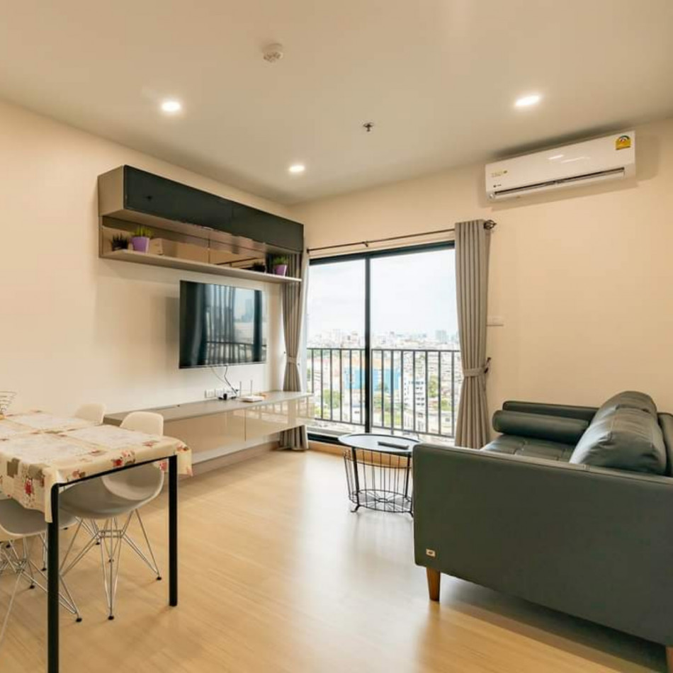 ให้เช่า คอนโด ติดถนนประชาธิปก Supalai Loft Prajadhipok-Wongwian Yai 54.40 ตรม. ใกล้วงเวียนใหญ่เพียง 5 นาที รูปที่ 1