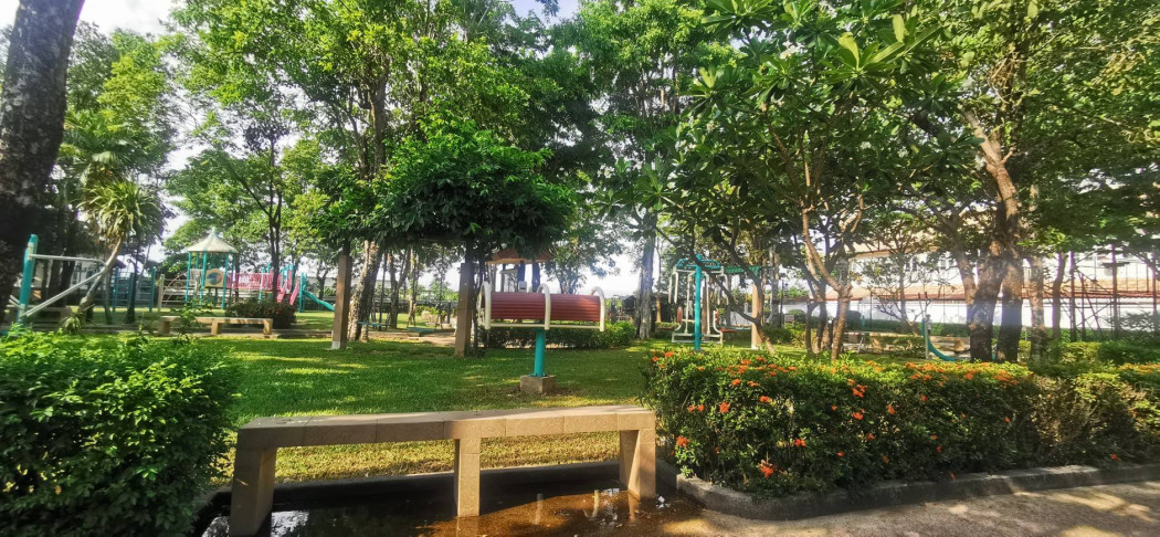 ขาย บ้านแฝด ที่จอดรถ : 3 -ห้องมุมบ้านดรีมเพลส 115 ตรม. 35.7 ตร.วา . รูปที่ 2