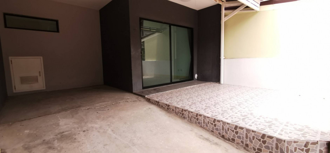 ขาย ทาวน์โฮม เดอะคอนเนค 31 100 ตรม. 18.2 ตร.วา บ้านสวย ทำเลดีมาก น่าอยู่ รูปที่ 2