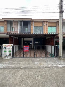 ขาย บ้านแฝด บ้านสวยรีโนเวทใหม่หมด หิ้วกระเป๋าเข้าอยู่ได้เลยพฤกษา86 ไพร์ม 80 ตรม. 20 ตร.วา รูปที่ 2