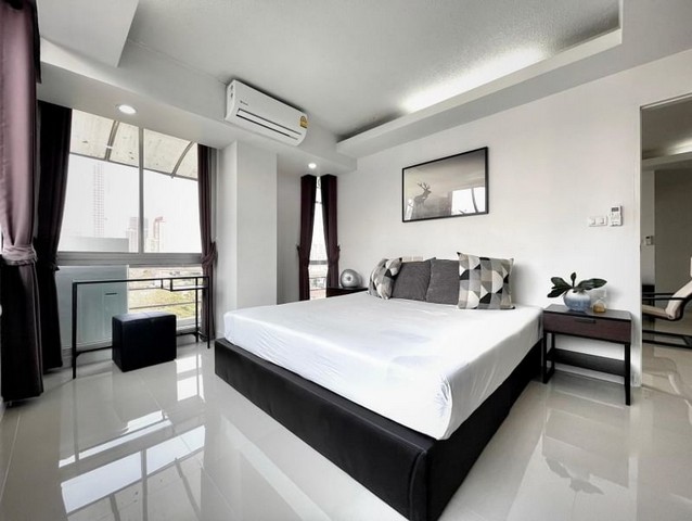 The Waterford Sukhumvit 50 spacious safe 8th floor BTS On Nut รูปที่ 1