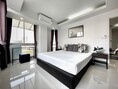 The Waterford Sukhumvit 50 spacious safe 8th floor BTS On Nut