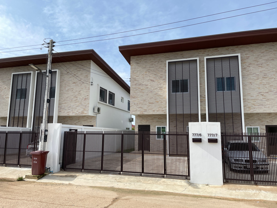 ขาย บ้านแฝด สิริ โมทิว่า 127 ตรม. 47 ตร.วา 3 ห้องนอน 2 ห้องน้ำ 2 ที่จอดรถ รูปที่ 3