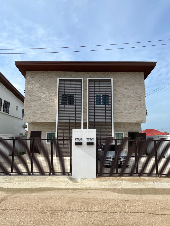 ขาย บ้านแฝด สิริ โมทิว่า 127 ตรม. 47 ตร.วา 3 ห้องนอน 2 ห้องน้ำ 2 ที่จอดรถ รูปที่ 2