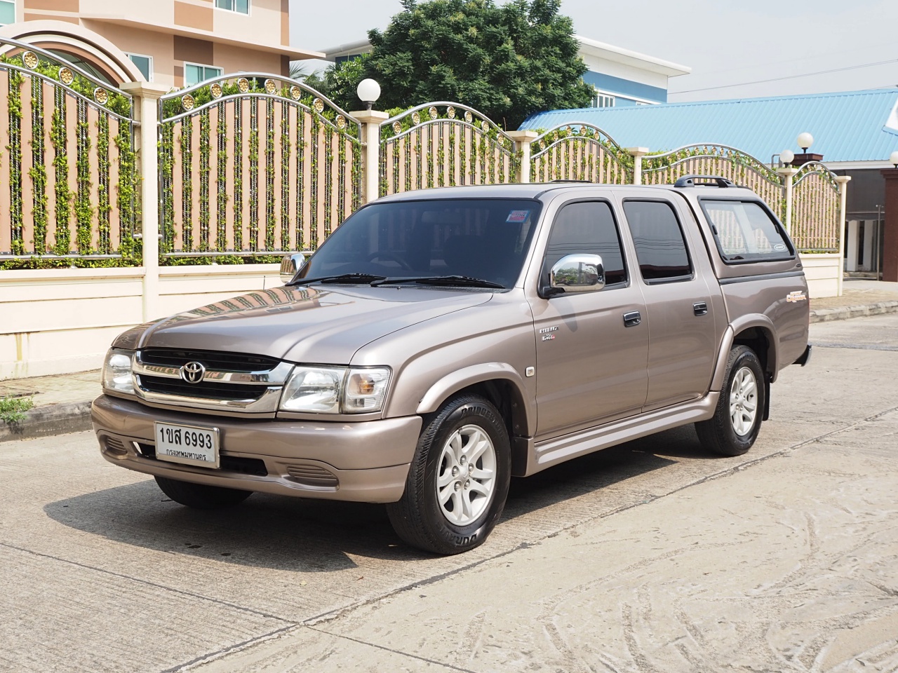 TOYOTA SPORT CRUISER 2.5 E Limited รูปที่ 1