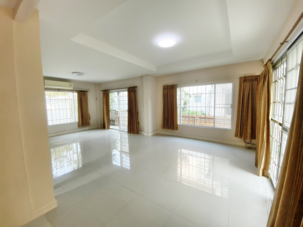 ขาย บ้านเดี่ยว บ้านสวย เดอะ แกรนด์ วงแหวน-ประชาอุทิศ 200 ตรม. 75.3 ตร.วา พร้อมอยู่ สนใจสามารถนัดชมได้ครับ รูปที่ 7