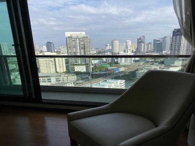 The Address Sukhumvit 28 private clean spacious 35th floor BTS Phrom Phong รูปที่ 1