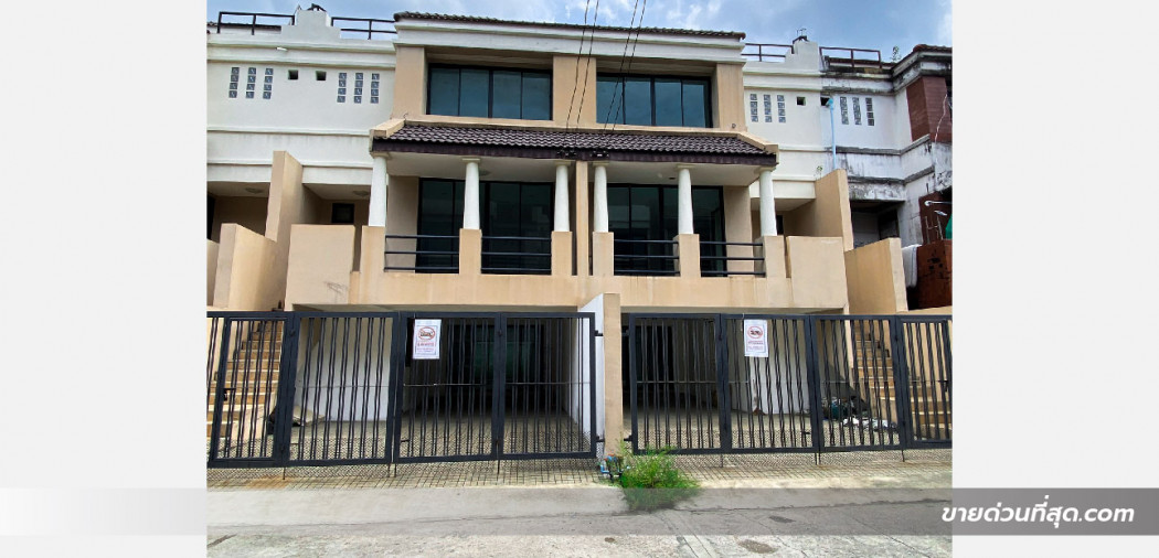 ขาย ทาวน์โฮม ขายทาวน์โฮม 3 ชั้น 2 ห้องติดกัน ซ.ลาดพร้าว 41 แยก 6-9 (ซ.ภาวนา 5) เนื้อที่ 32 ตร.ว. 384 ตรม. 32 ตร.วา รูปที่ 3