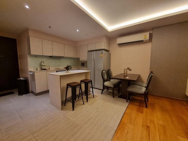 H Sukhumvit 43 clean spacious convenient 11th floor BTS Phrom Phong รูปที่ 1