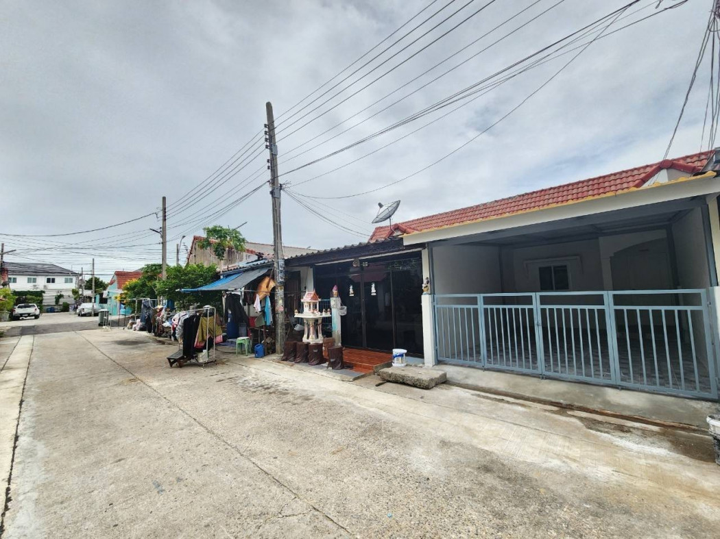 ขาย ทาวน์โฮม รีโนเวทใหม่ทั้งหลังพร้อมอยู่ บ้านทับทอง 60 ตรม. 17 ตร.วา รูปที่ 3