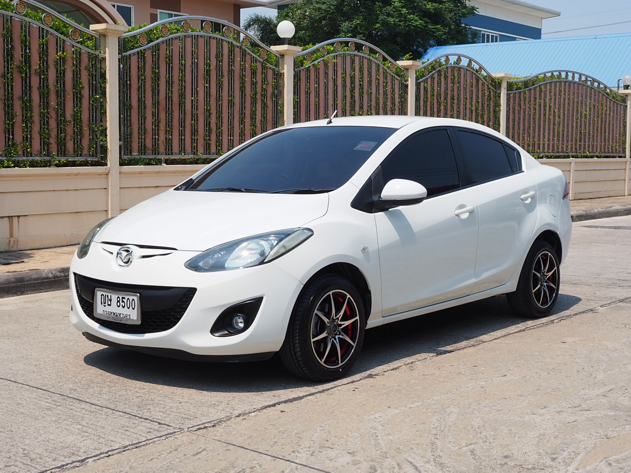 MAZDA 2 1.5 GROOVE (SEDAN)  รูปที่ 1