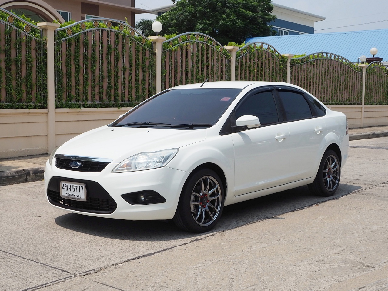 FORD FOCUS 1.8 FINESS (MNC) รูปที่ 1