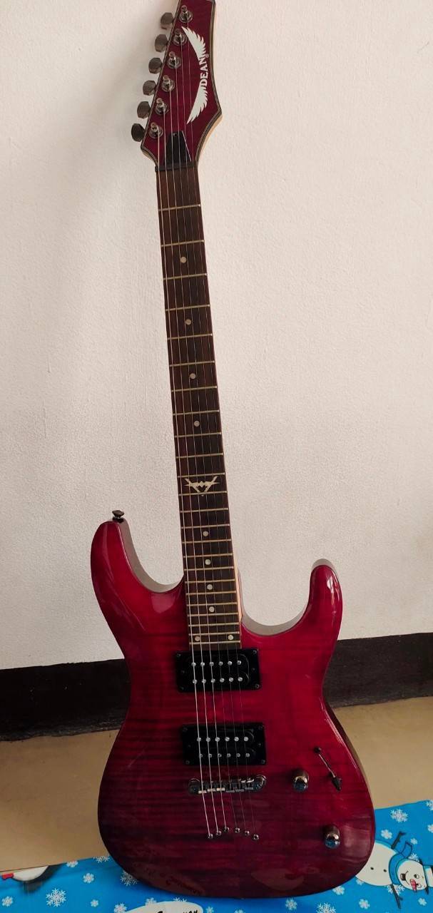 Dean Custom 350 พร้อมตู้เเอมป์ MR.7 GA-40 รูปที่ 5