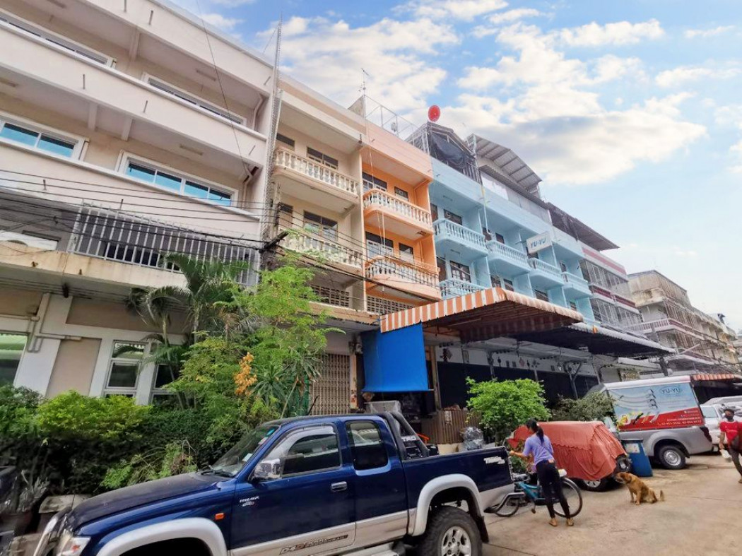 ขาย อาคารพาณิชย์ 3.5 ชั้น อมรชัย4พระราม 2 ซอย 75 พื้นที่ 168 ตรม. 20 ตร.วา ติดถนนเมนใกล้พระราม 2 เพียง350ม. เหมาะค้าขาย โกดัง ราคาพิเศษสุด รูปที่ 8