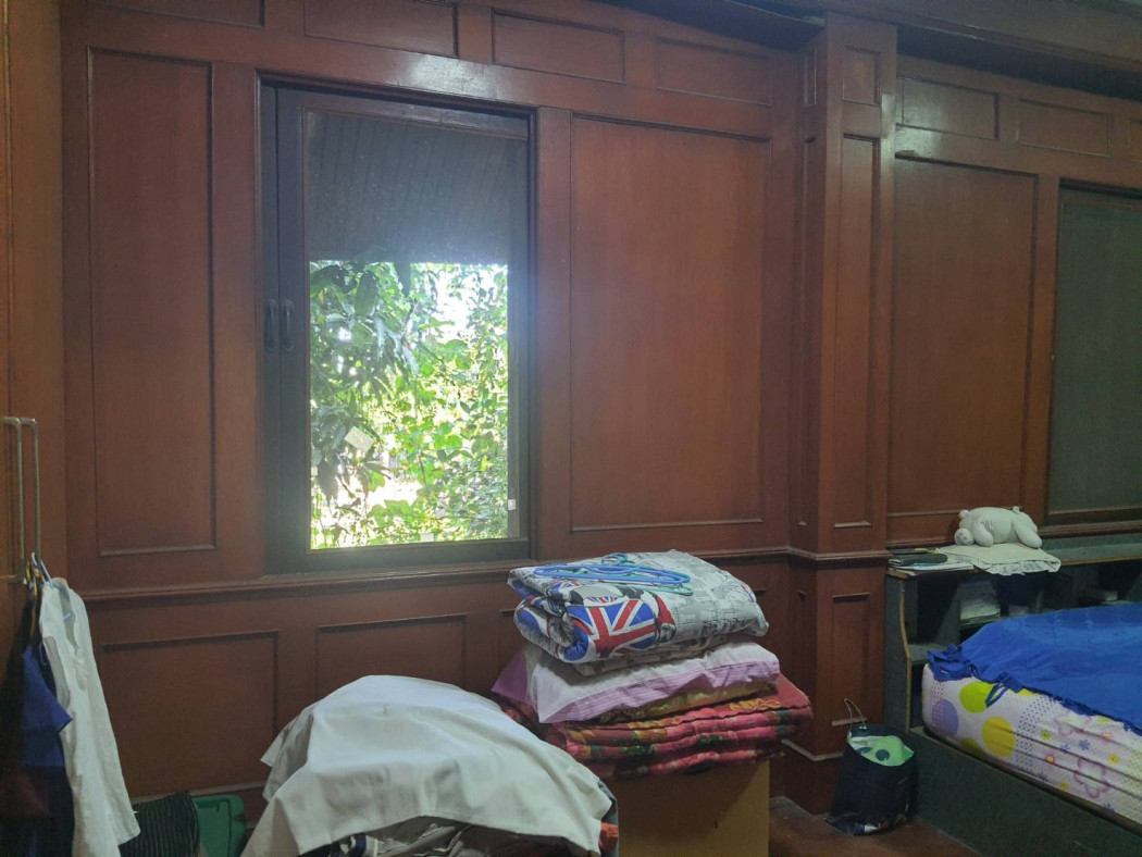 ขายบ้านทรงไทยพร้อมที่ดิน 144 ตรว. 3ห้องนอน 2ห้องน้ำ พร้อมต้นไม้แดง ไม้มะค่าโมง ไม้สัก รูปที่ 6