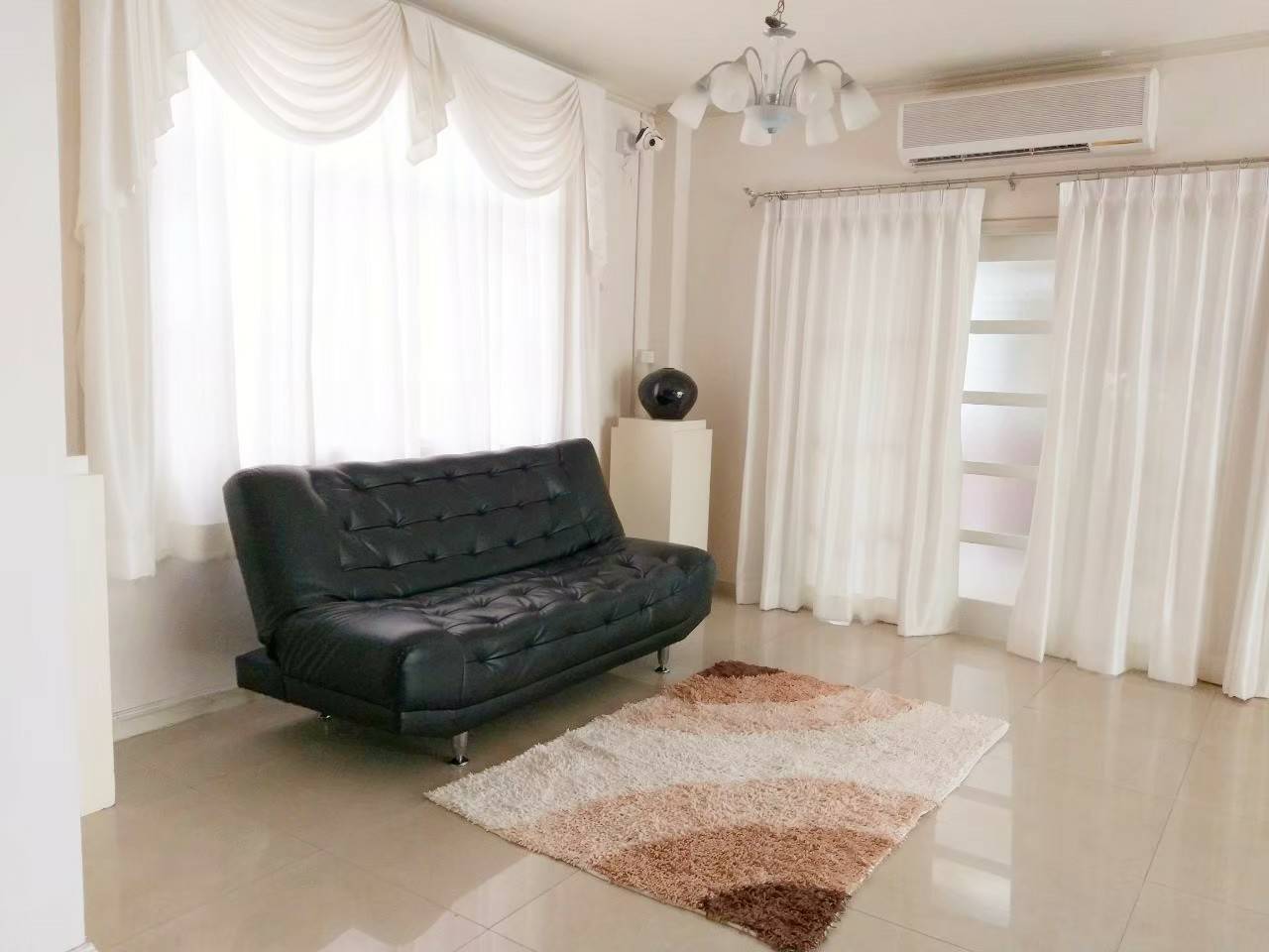 ให้เช่าบ้านเดี่ยว2ชั้น กรองทอง พาวิลเลี่ยน สุขุมวิท-ศรีนครินทร์ 3ห้องนอน 3ห้องน้ำ 2ห้องครัว Line ID@757zwvfy รูปที่ 4