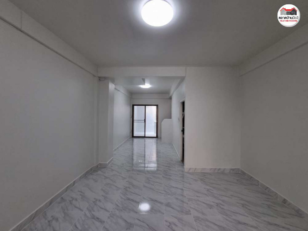 ขาย ทาวน์โฮม รีโนเวทใหม่ทั้งหลังพร้อมอยู่ หมู่บ้านบัวงาม บางหัวเสือ 80 ตรม. 21 ตร.วา รูปที่ 9